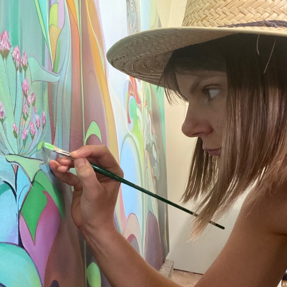 Meet your Posher, Mary - Picture 3 of 3